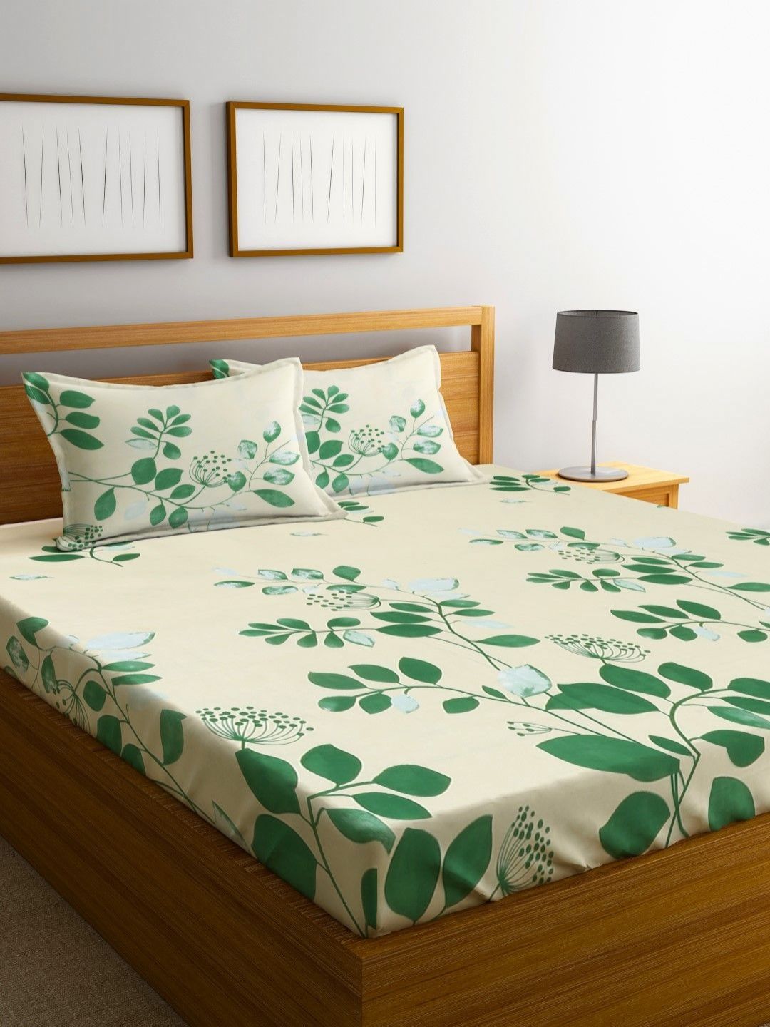 Fashion String Green & Cream-Coloured Floral 144 TC Queen Bedsheet With 2 Pillow Covers
