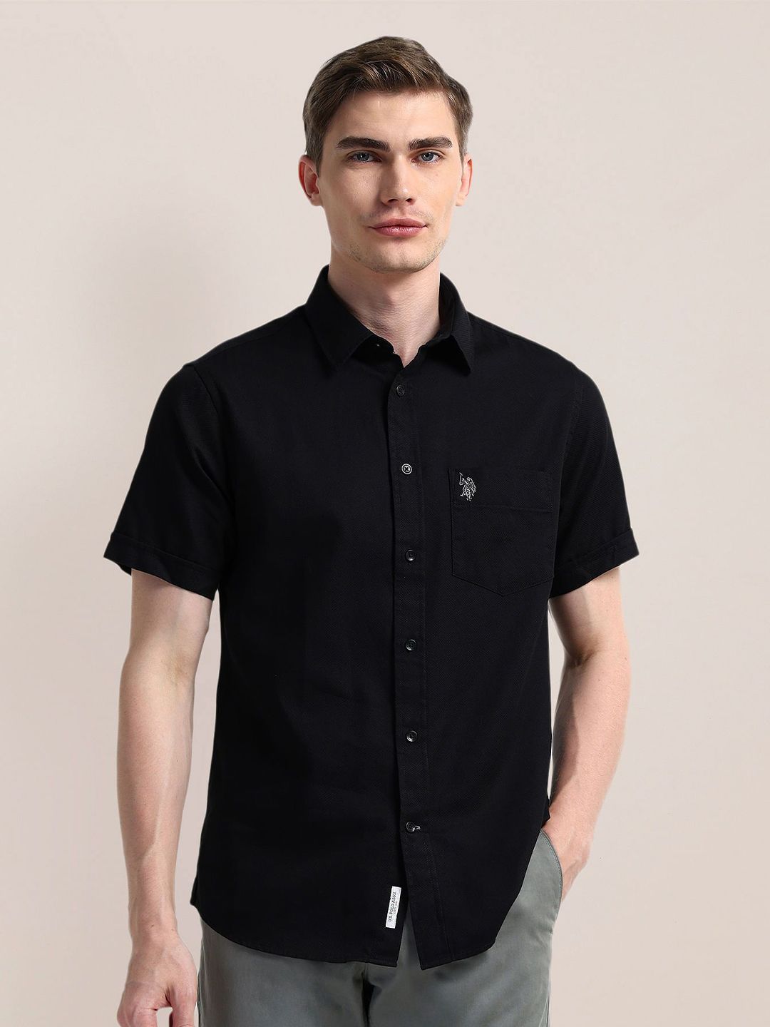 U.S. Polo Assn. Men Classic Cutaway Collar Solid Cotton Casual Shirt