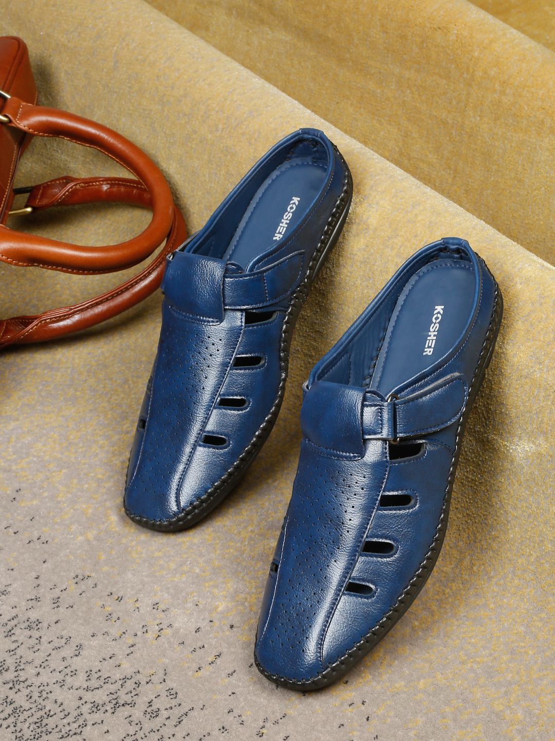 Kosher Men Shoe-Style Sandals