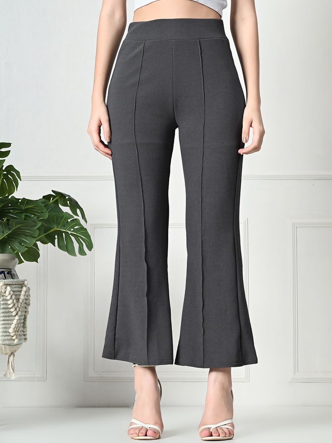 Gladly Women Relaxed High-Rise Trousers
