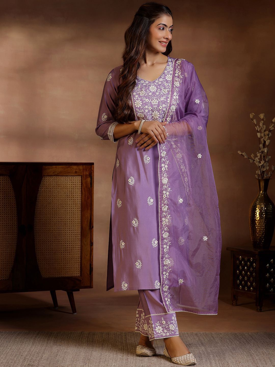 Libas Floral Embroidered Thread Work V Neck Straight Kurta with Palazzos & Dupatta