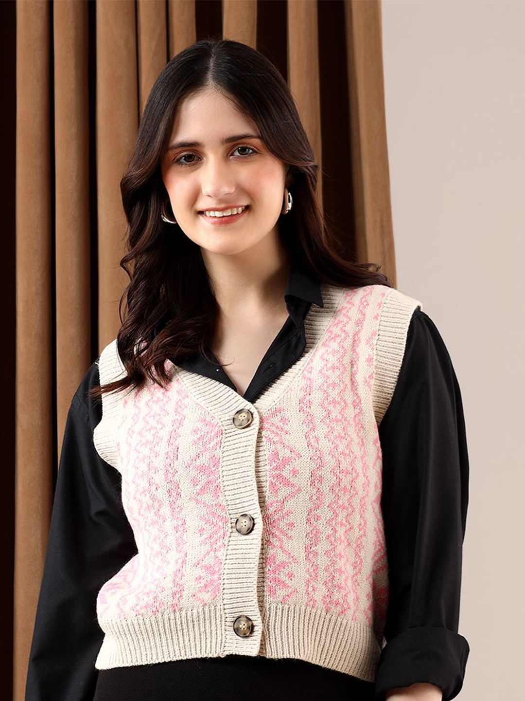 Stylecast X Kotty Women Printed Sleeveless Crop Cardigan Sweater