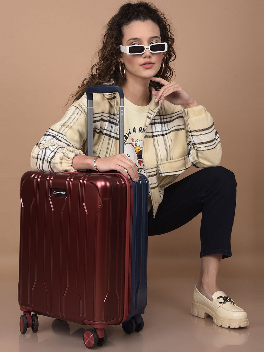 MOVE-MEANT Textured 360-Degree Rotation 8 Wheel Medium Trolley Bag- 93.7 L