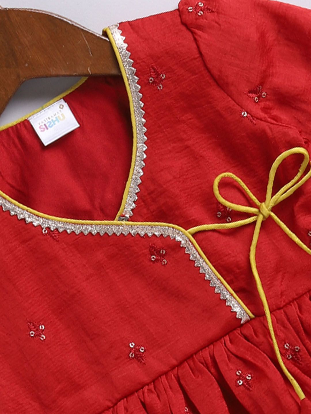Girls Floral Embroidered Angrakha Kurta and Dhoti Pants with Hair Clip 5
