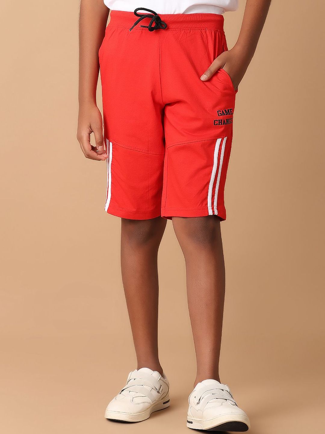 V-Mart Boys Mid-Rise Regular Fit Shorts