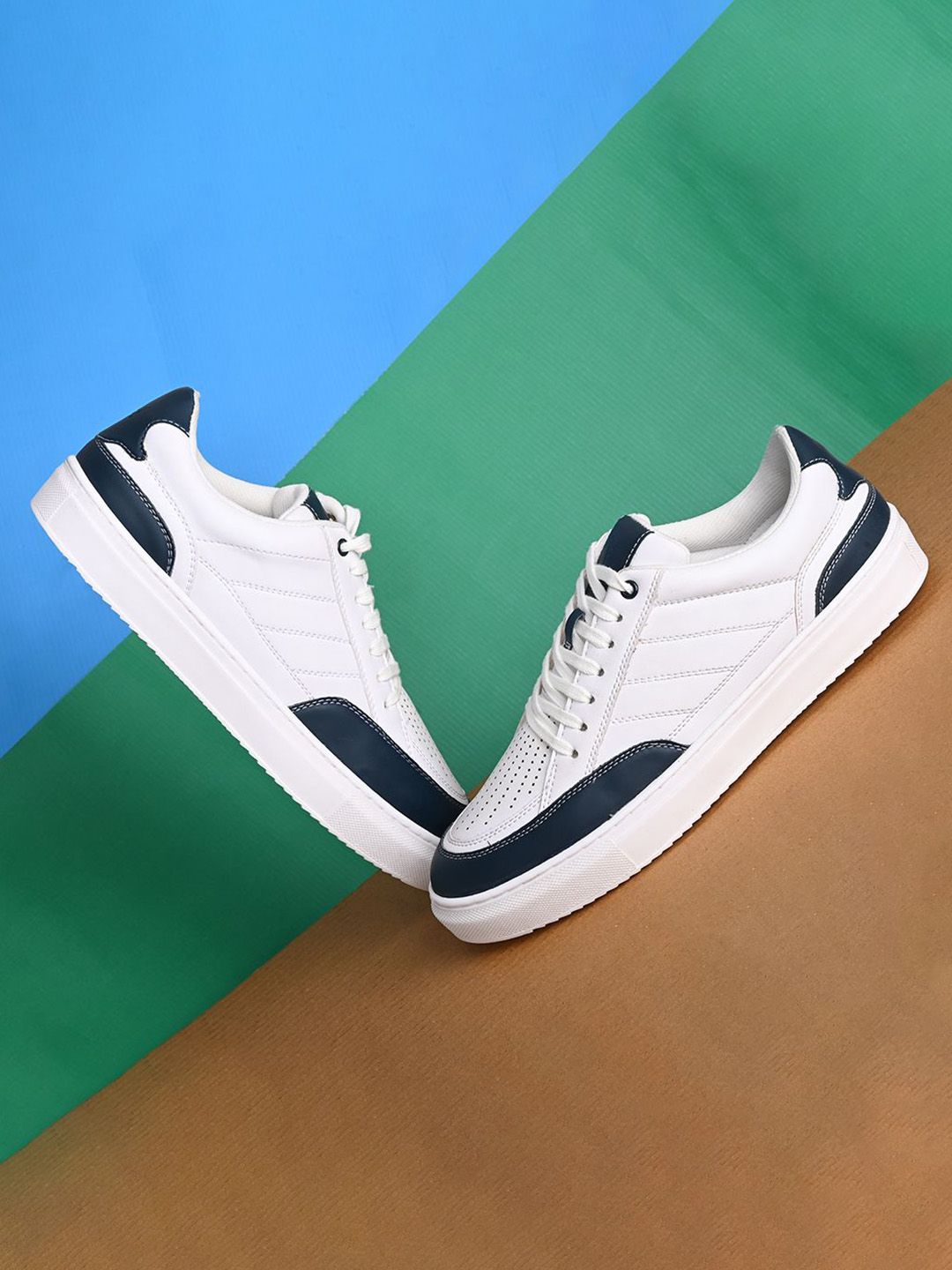 V8 by Ruosh Men Colourblocked Lace-Ups Sneakers