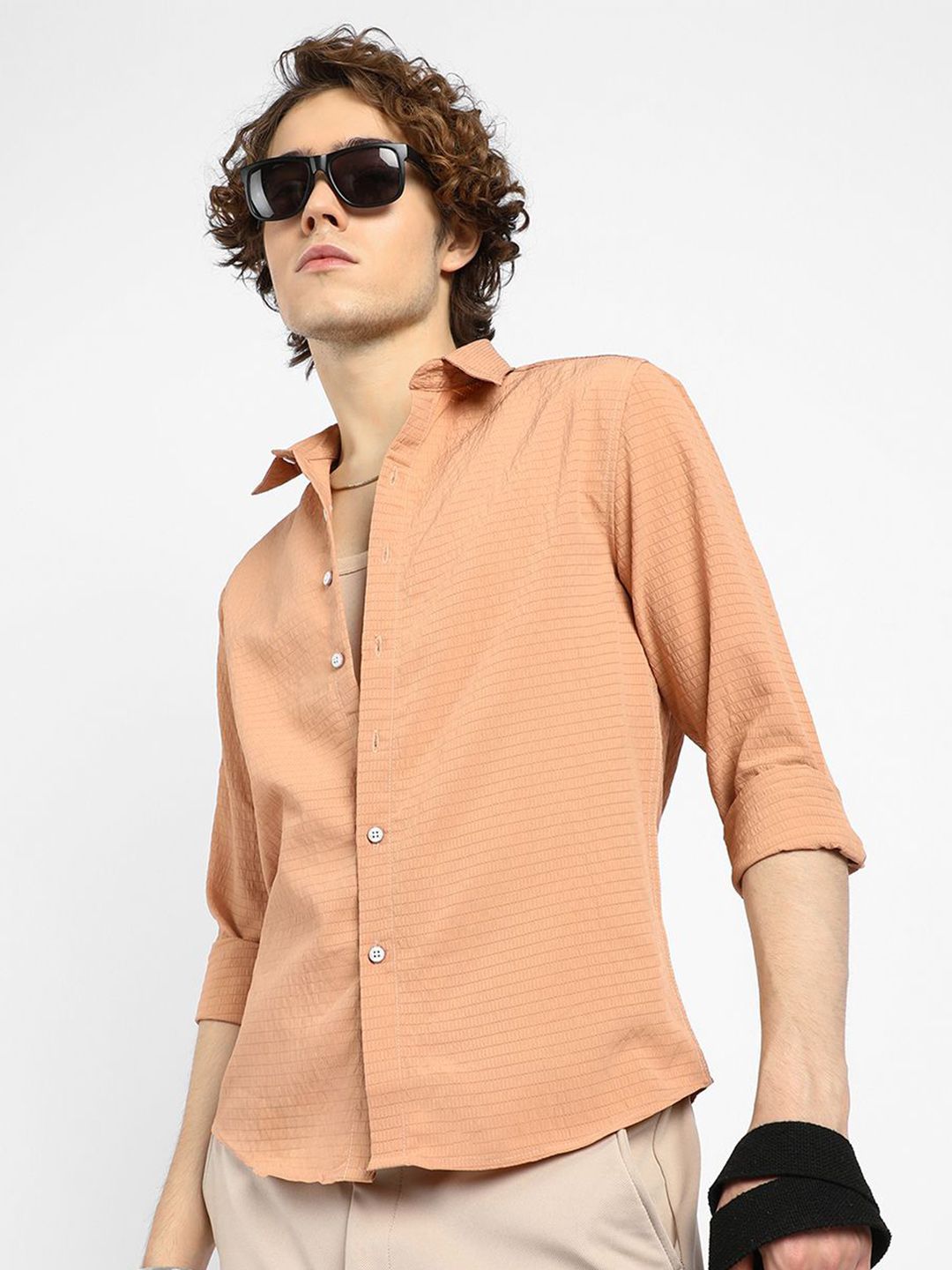 CAHOOT Men Textured Casual Shirt with Spread Collar