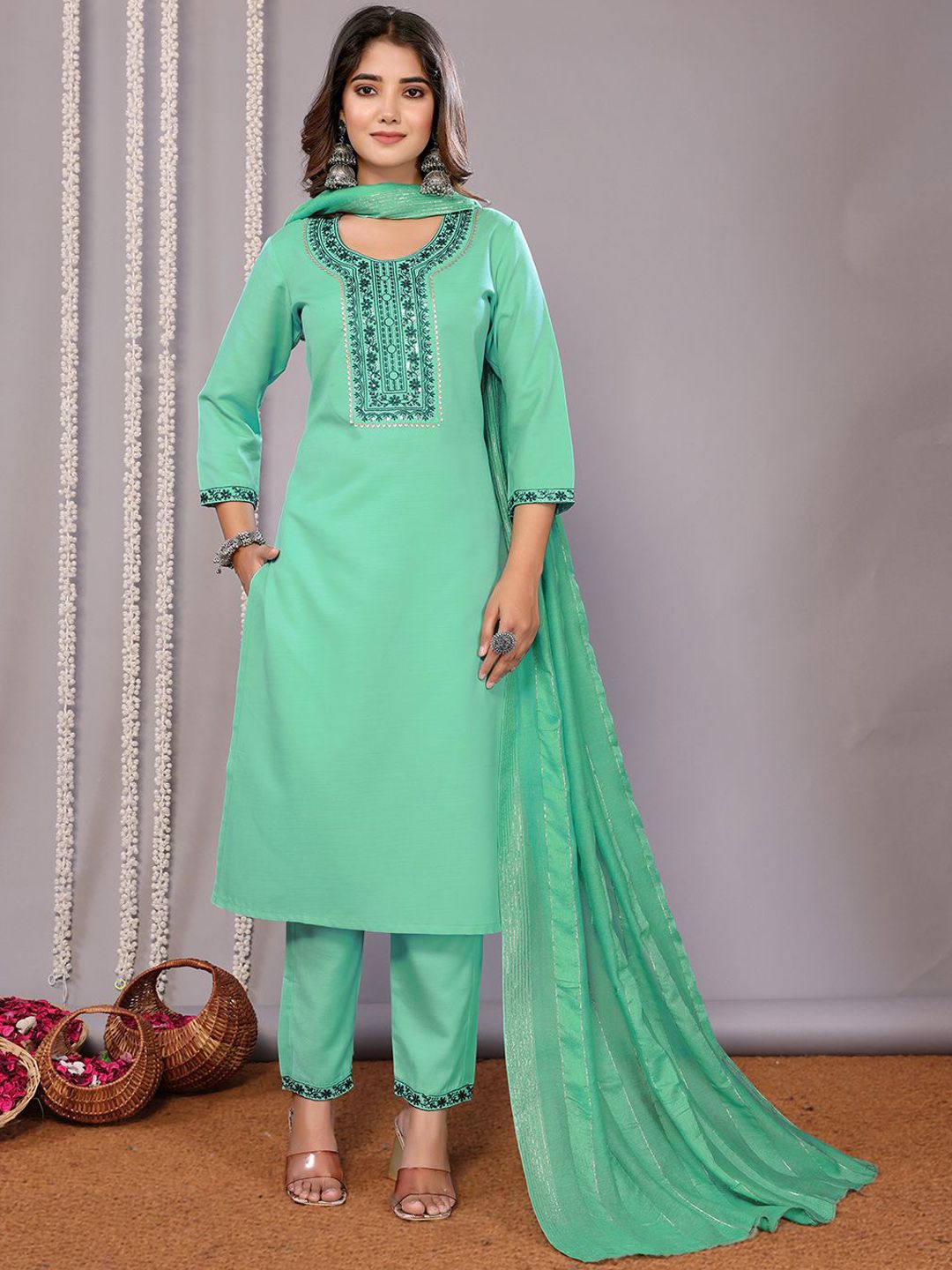 Royal Export Floral Yoke Design Thread Work Straight Kurta with Trousers & Dupatta
