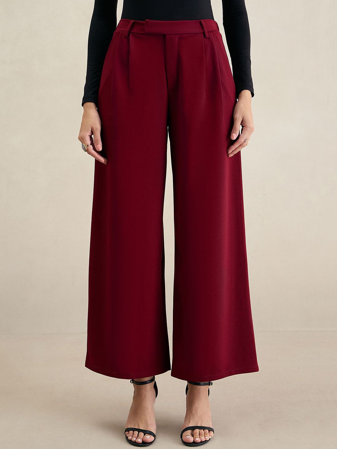 FEMMELLA Women Relaxed Fit Mid-Rise Wide Leg Trousers