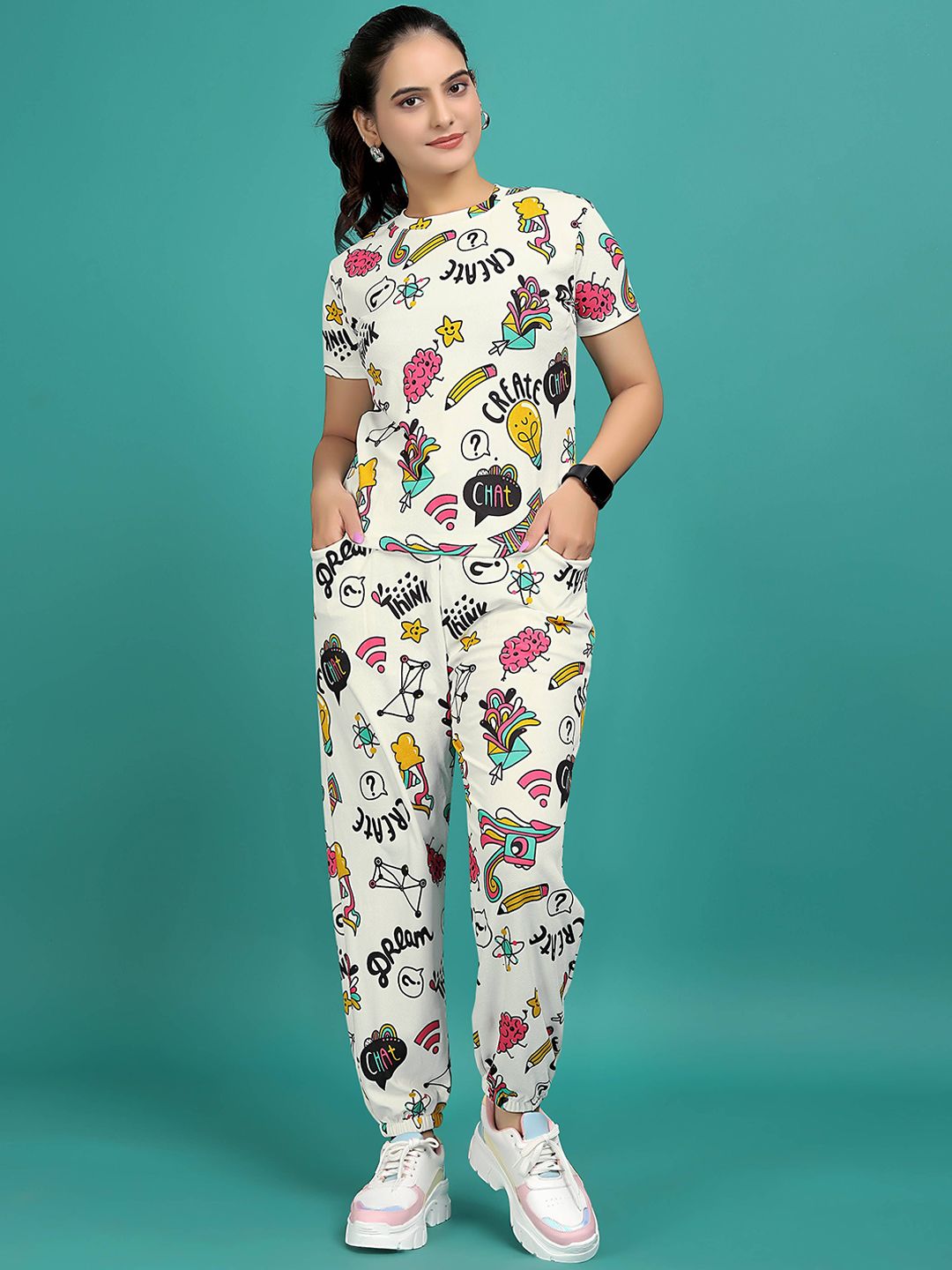 SAKARMAA Women Printed Round Neck Co-Ords
