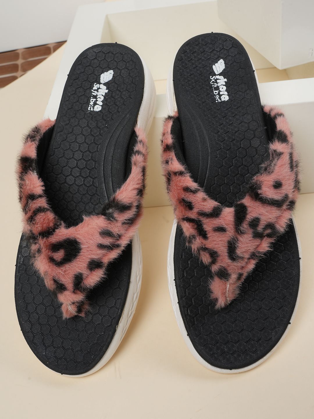 SKORA Women Open Toe Flats