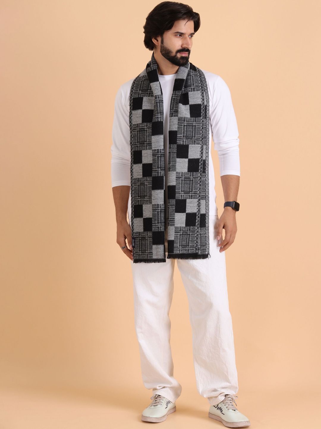 Tweedle Men Patterned Reversible Woolen Muffler