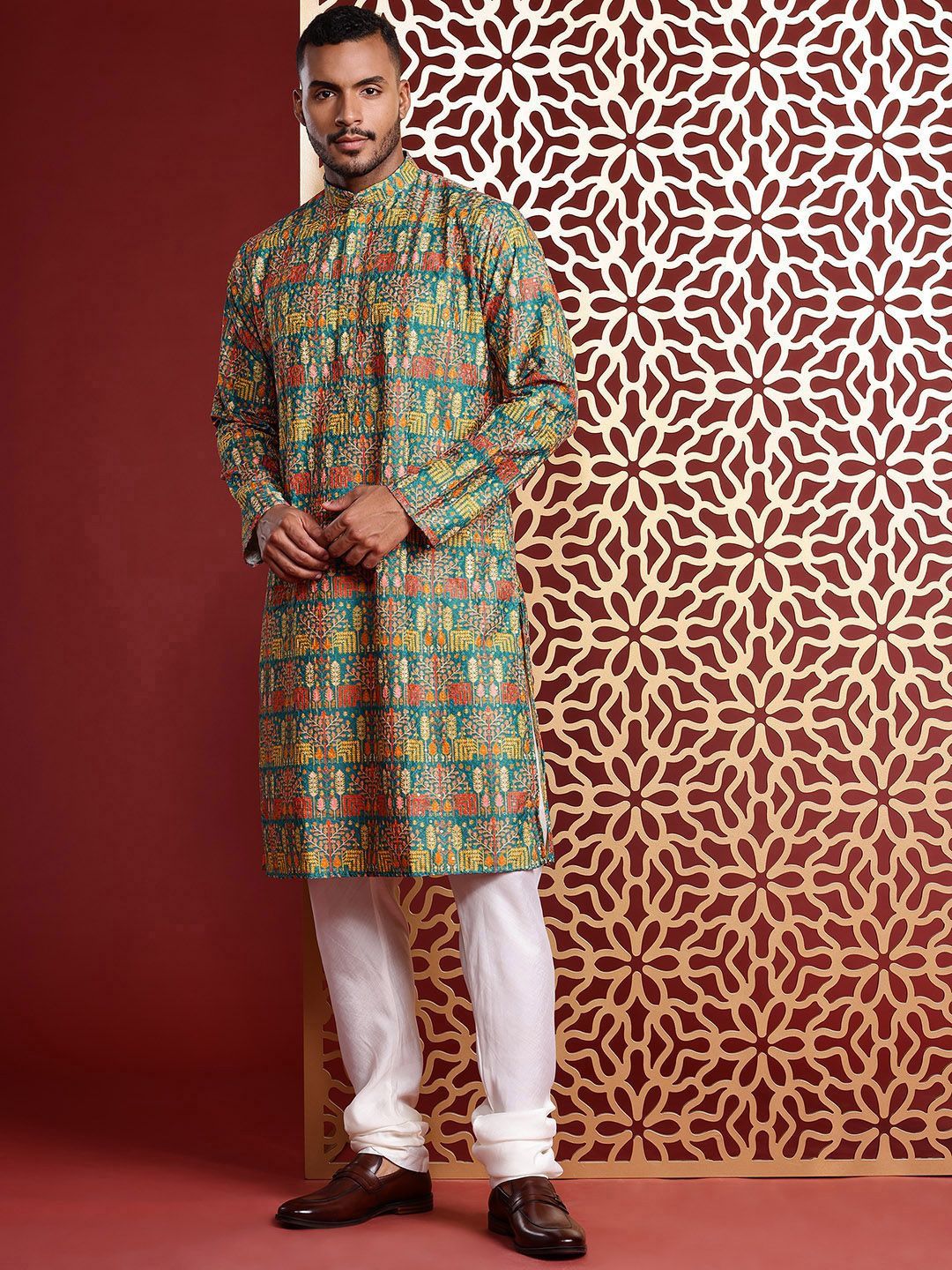 MANQ Floral Embroidered Mandarin Collar Sequinned Pure Cotton Straight Kurta