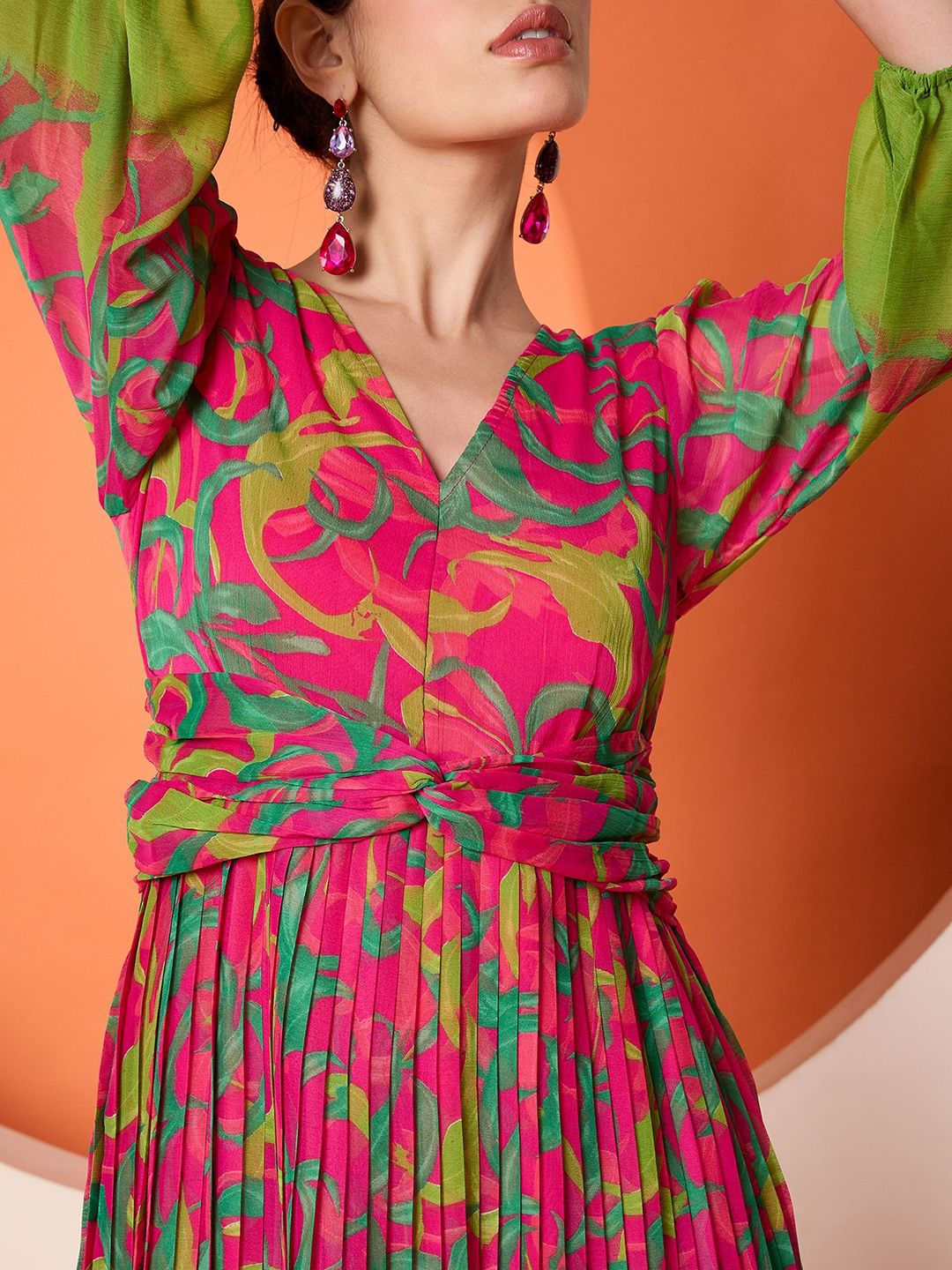 Women Floral Printed Fit & Flare Pleated Midi Dress 2