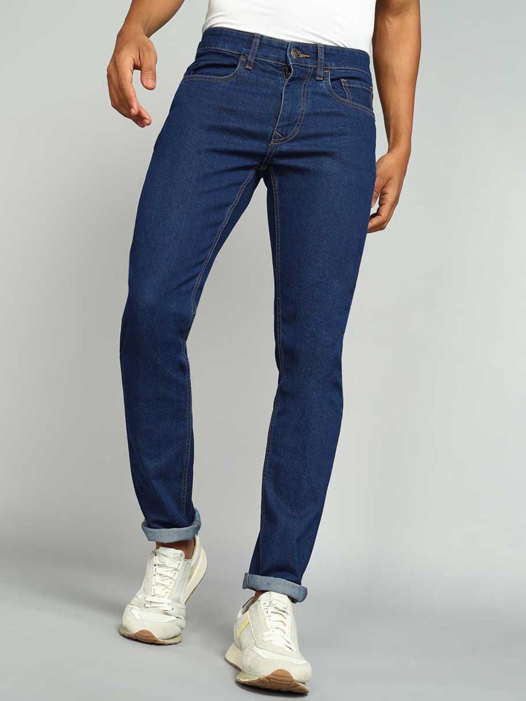WROGN Men Classic Mid-Rise Regular Fit Jeans