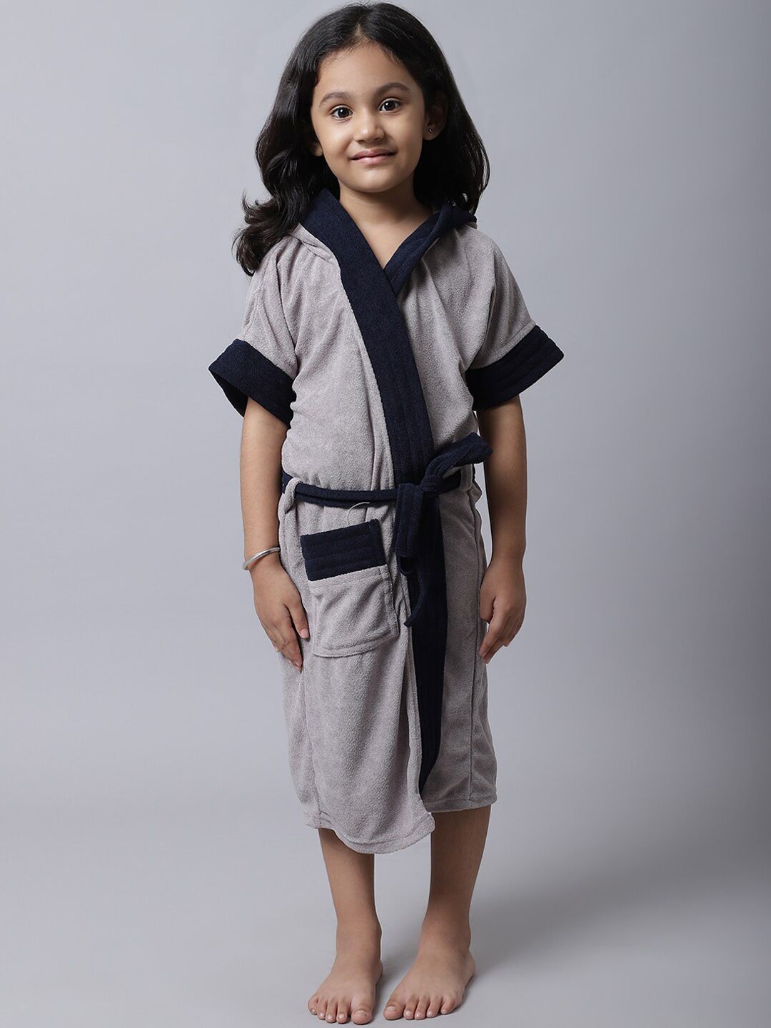 ELEVANTO Grey Solid Terrycloth Drawstring Midi Bath Robe