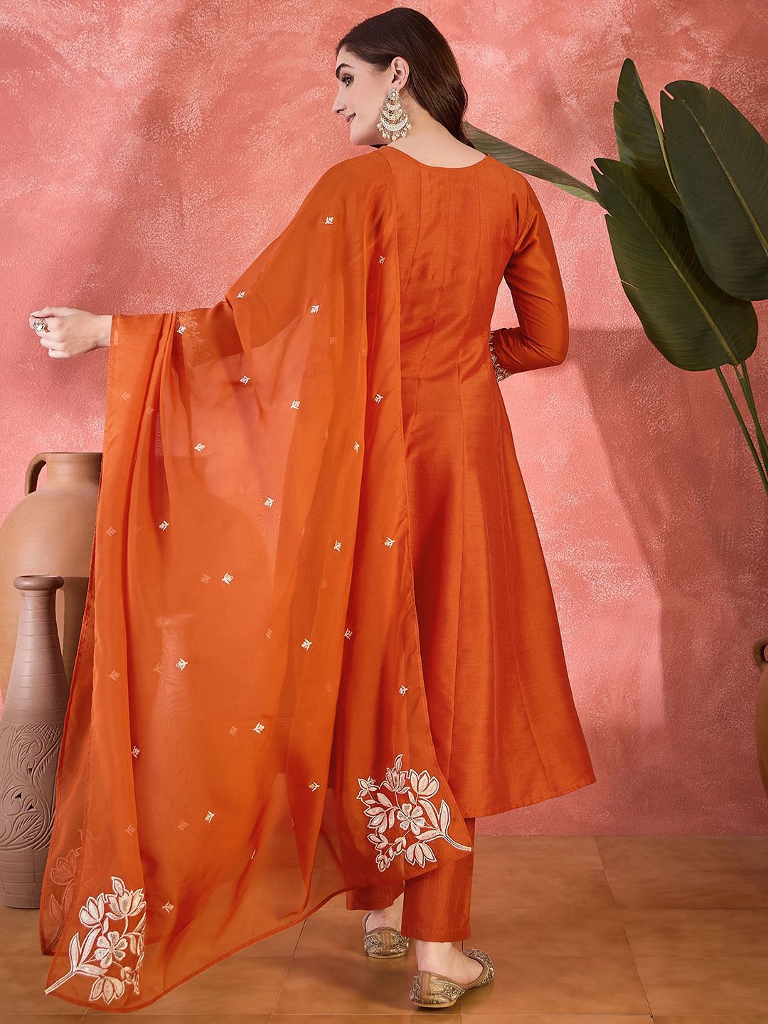 Sequence Embroidered Kurta Pant With Dupatta 6