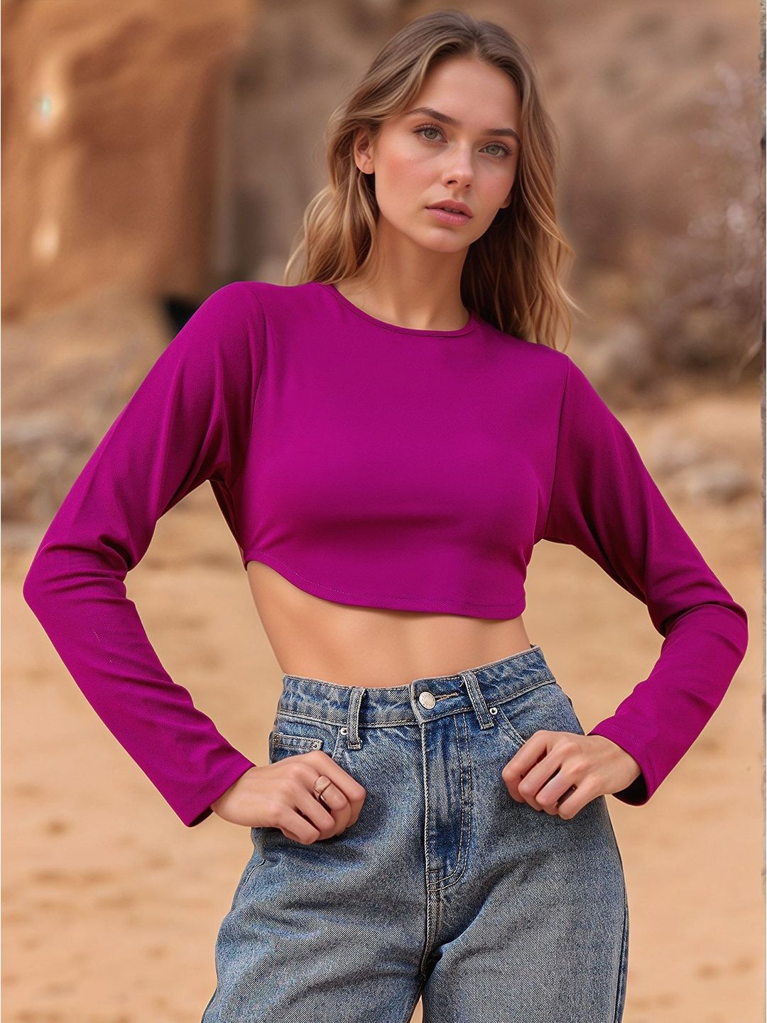 ZYNG Women Solid Round Neck Crop Fitted Top