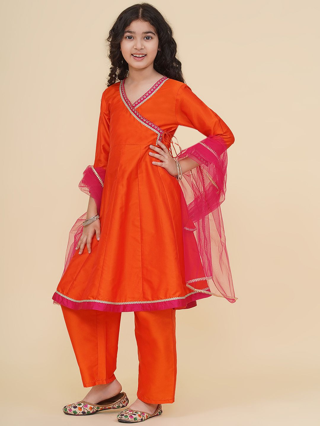 Girls Floral Yoke Design Zari Angrakh Kurta With Trousers & Dupatta 5