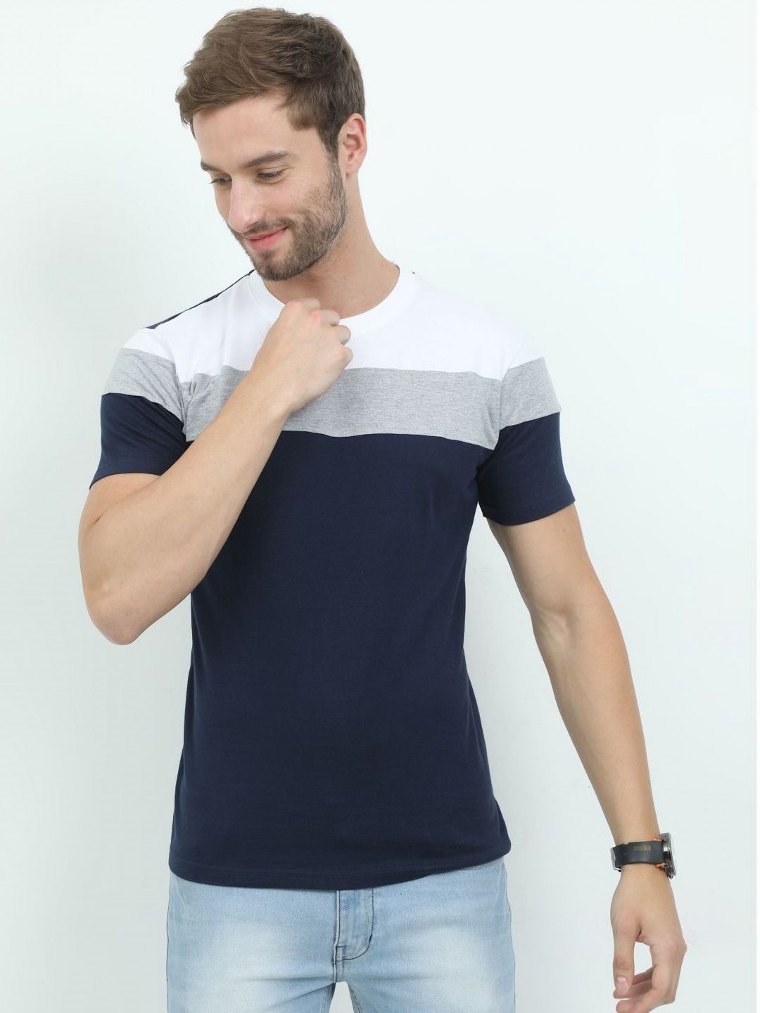REYA Men Colourblocked Round Neck Cotton T-shirt