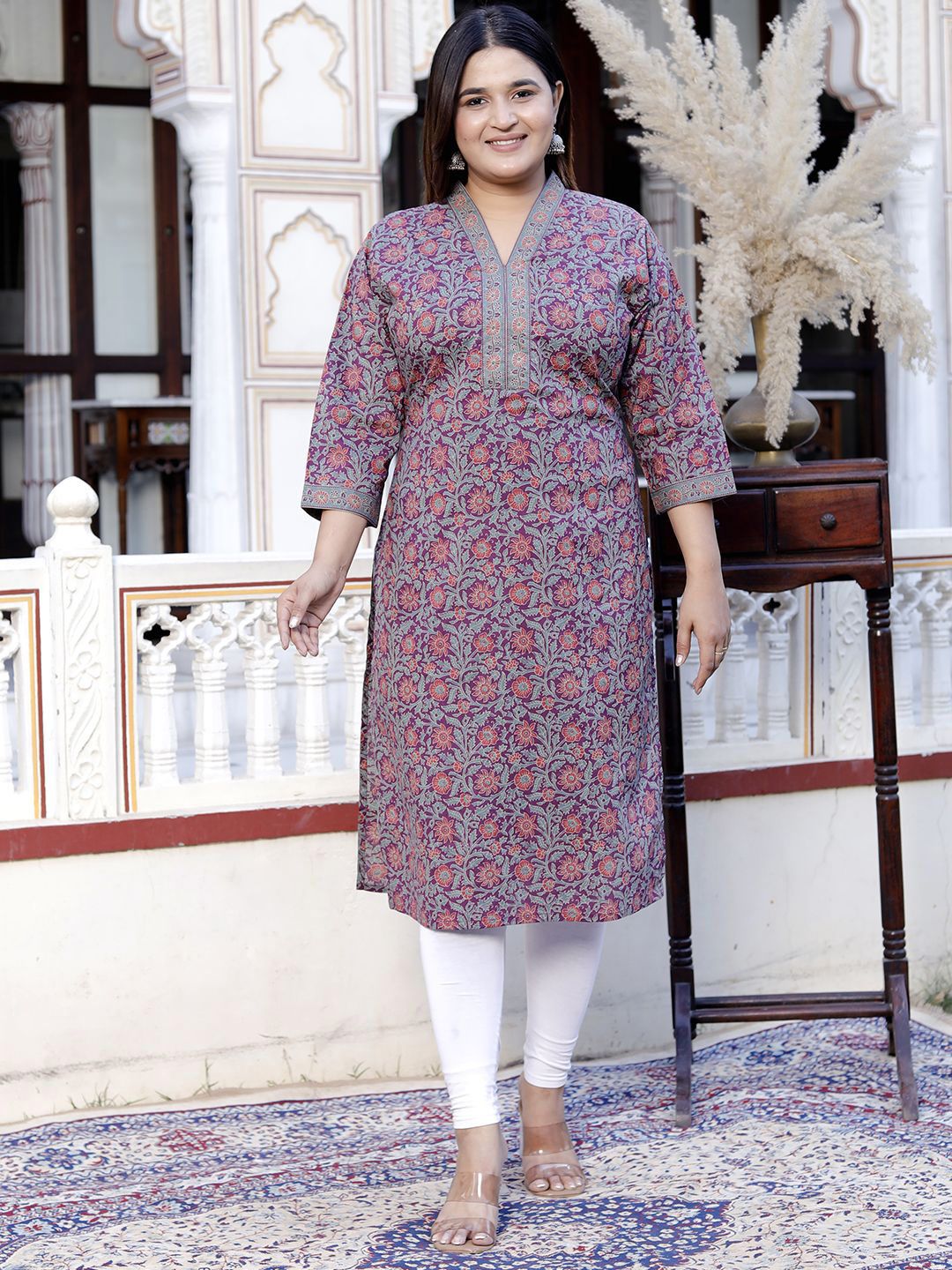 Jevi Prints Women Floral Printed Straight Kurta