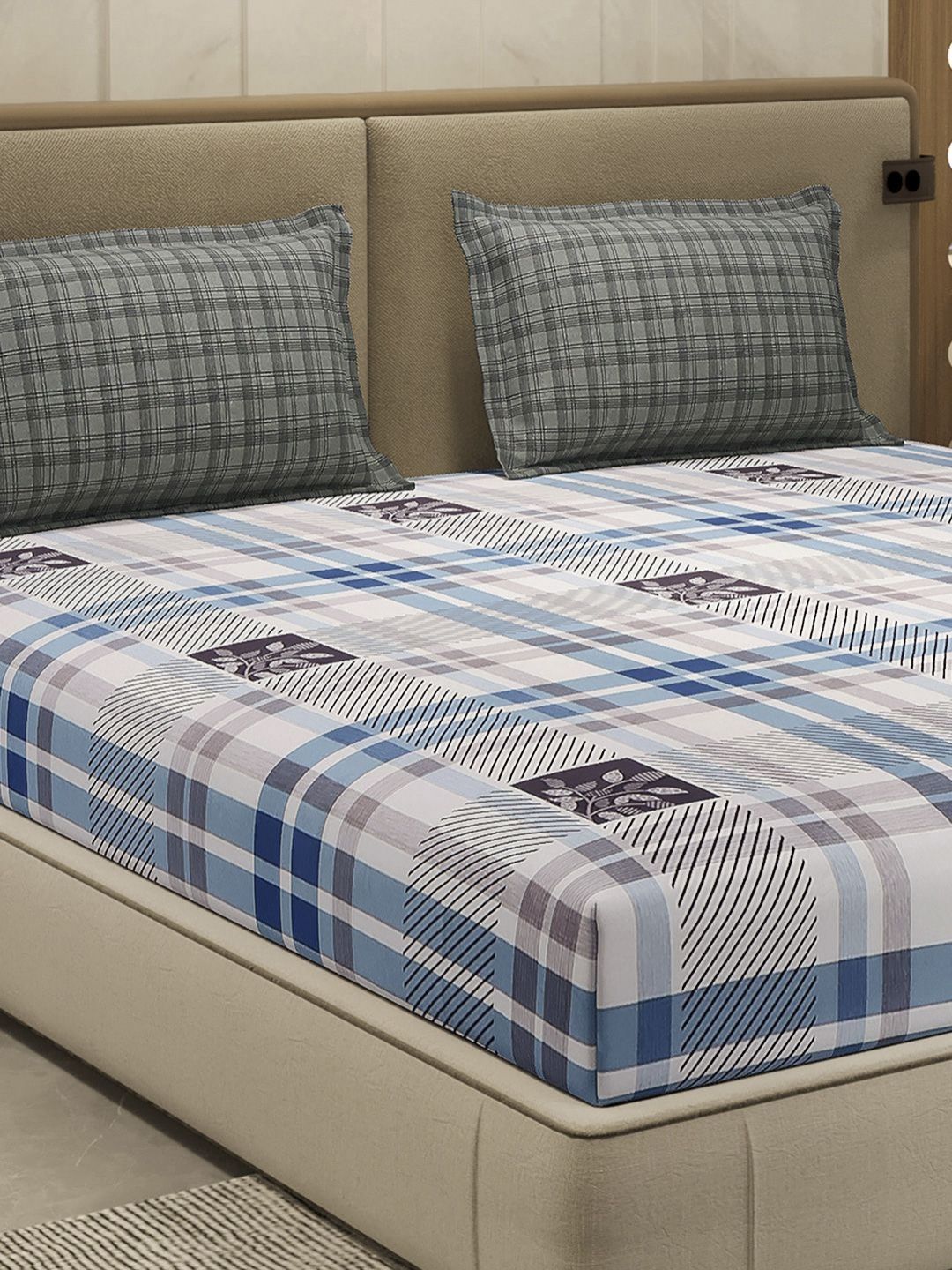 Buy Monte Carlo Blue & White Printed Cotton 110 TC Queen Bedsheet Set 2.24 M X 2.54 M -  - Home for Unisex