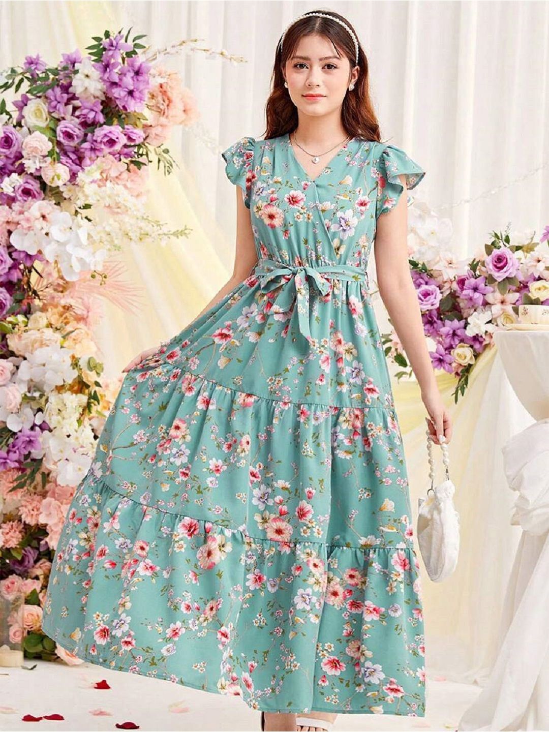 White World Floral Print Fit & Flare Maxi Dress