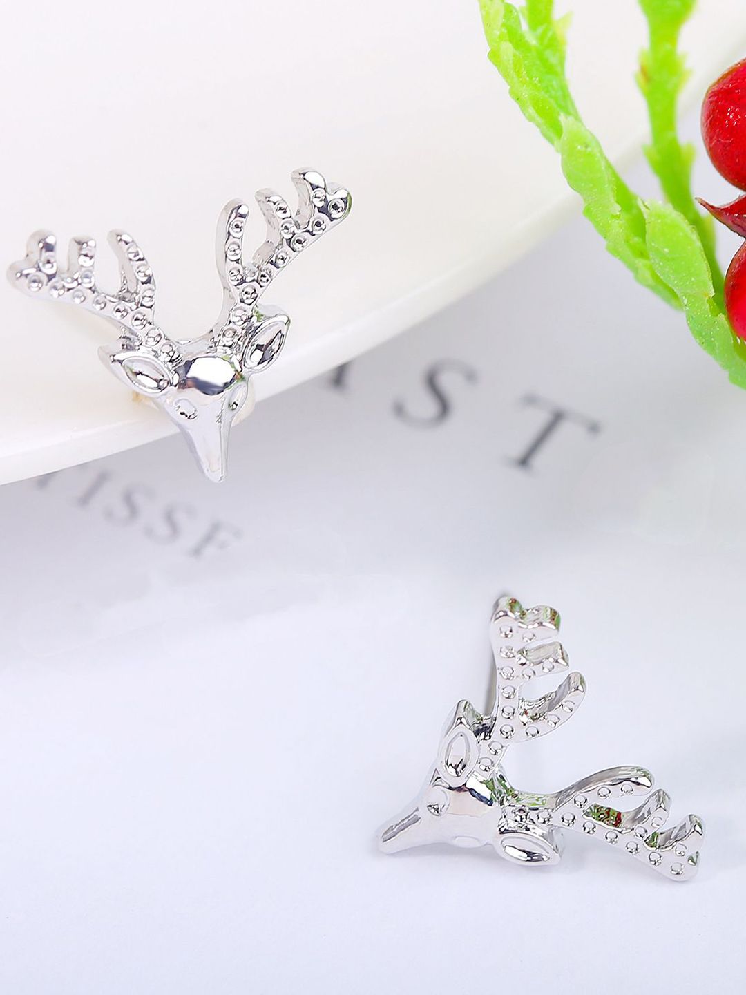 StyleCast x Revolte Silver-Plated Animal Shaped Stone Studded Chunky Studs