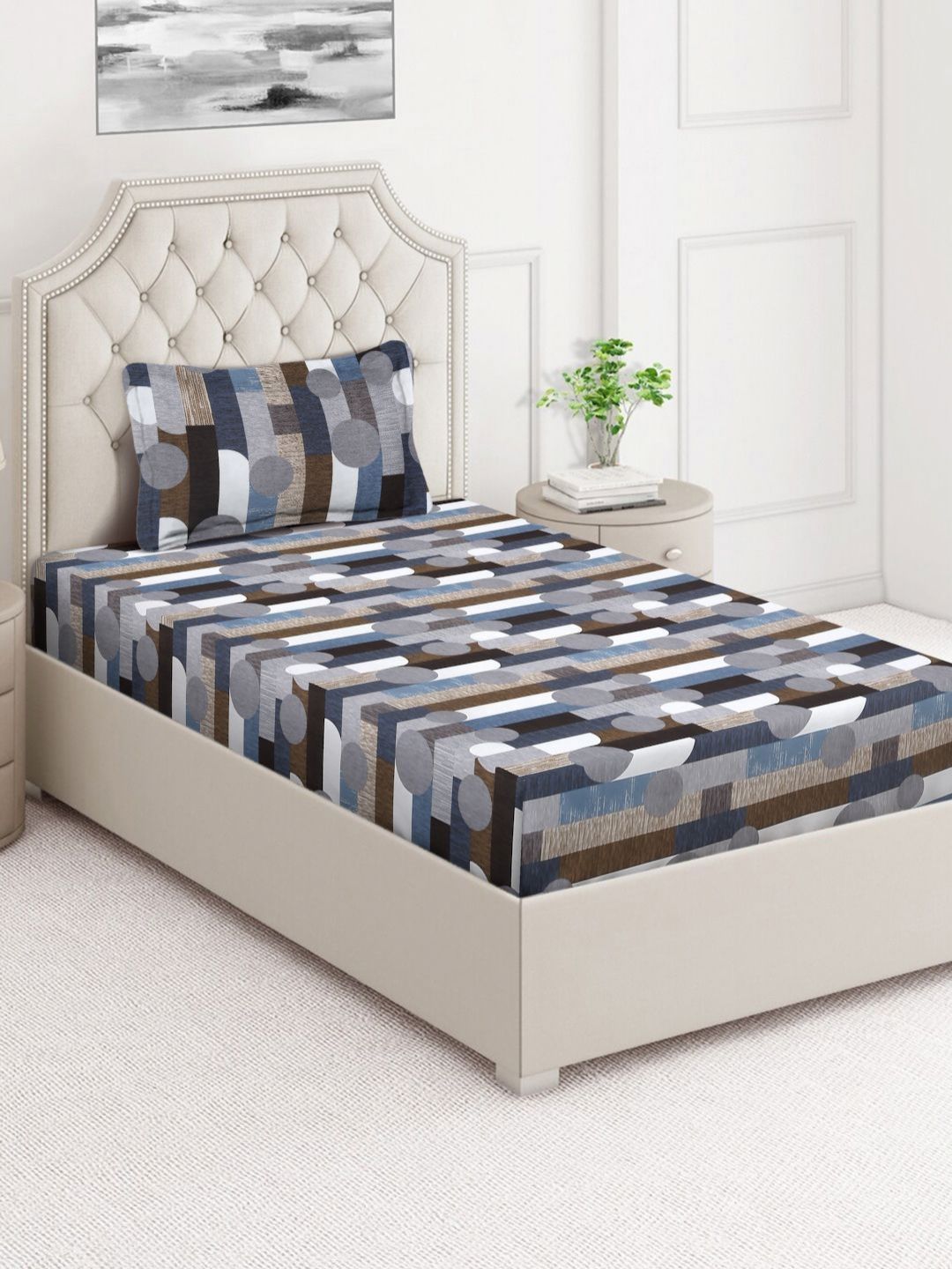 Aura Grey Geometric Polycotton Skin-Friendly 350 TC Single Bedsheet with a Pillow Cover-215 x 150 cm