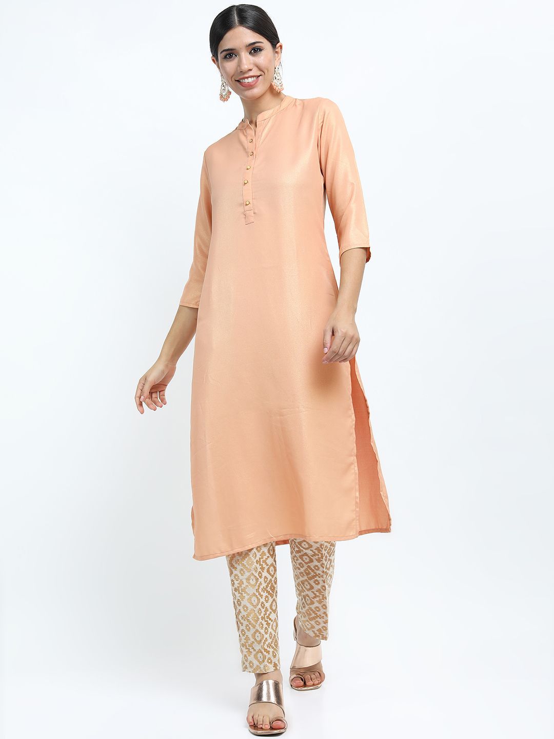 Vishudh Mandarin Collar Straight Kurta