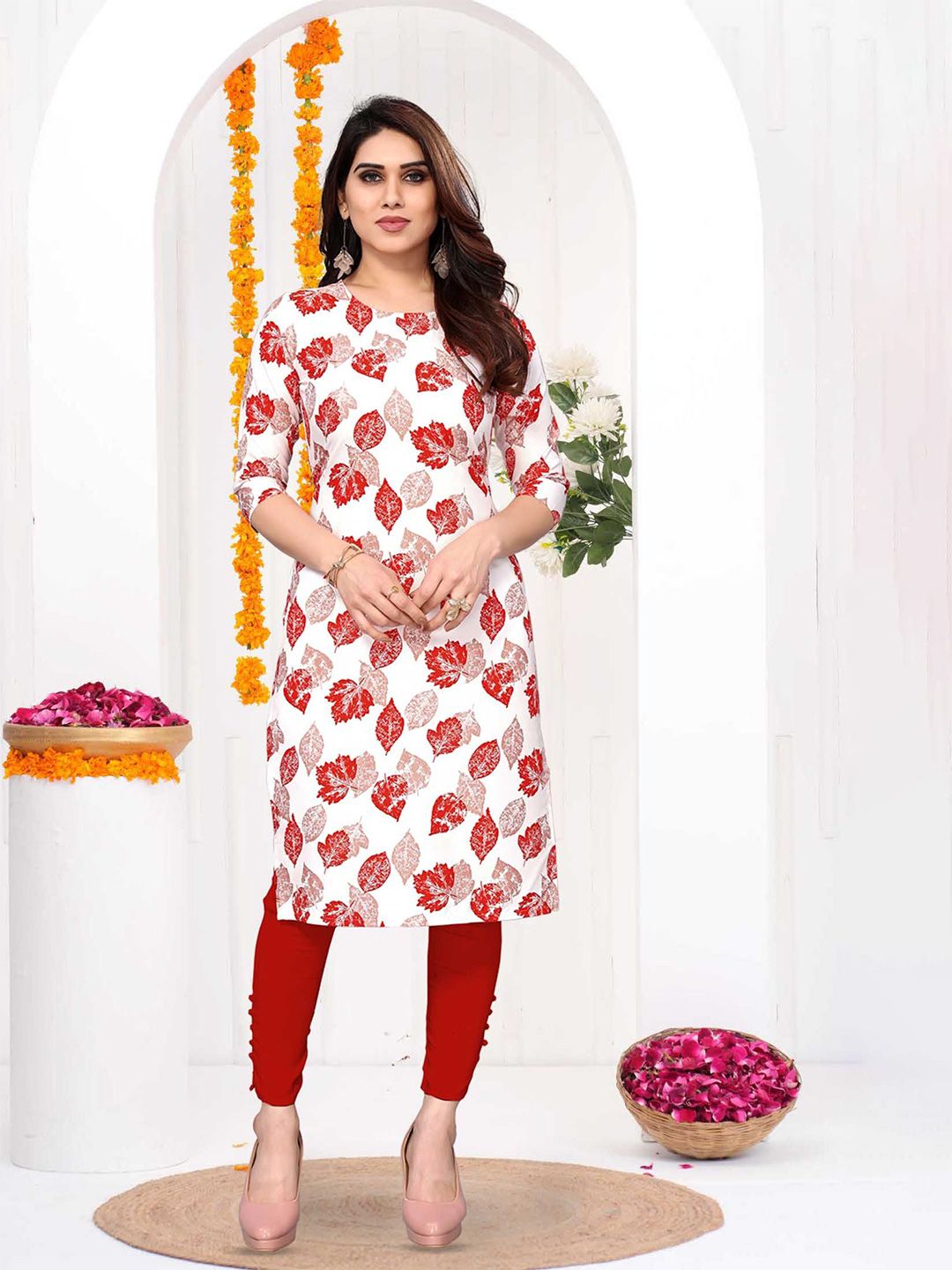 Moda Rapido Women Floral Printed Straight Kurta