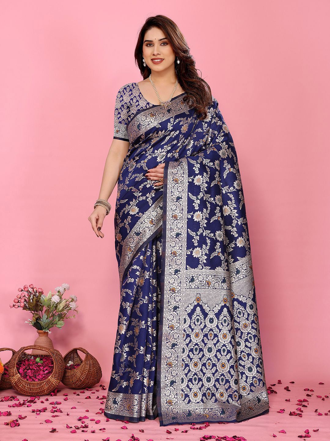 HERE&NOW Ethnic Motifs Zari Banarasi Saree