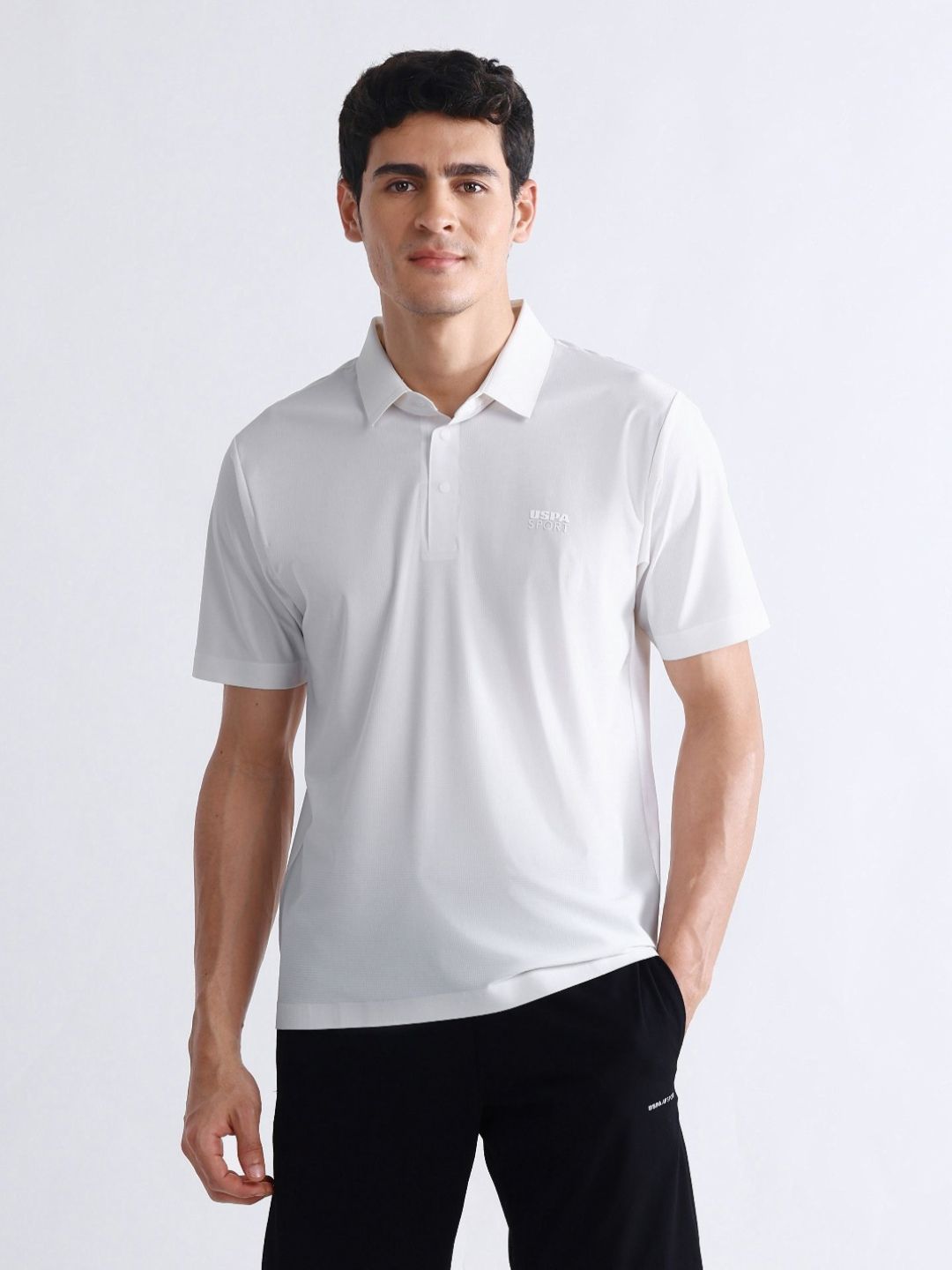 USPA Sport Men Solid Polo Collar Slim Fit T-shirt