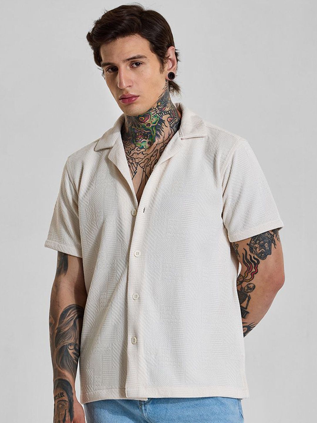 Snitch Textured Polyester Short Sleeves Boxy Fit Shirt