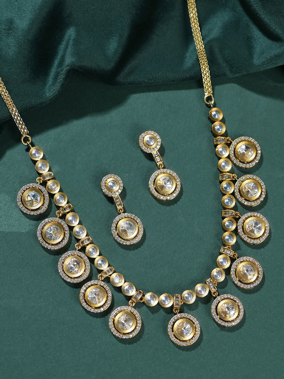 Regal Heritage Kundan Necklace Set