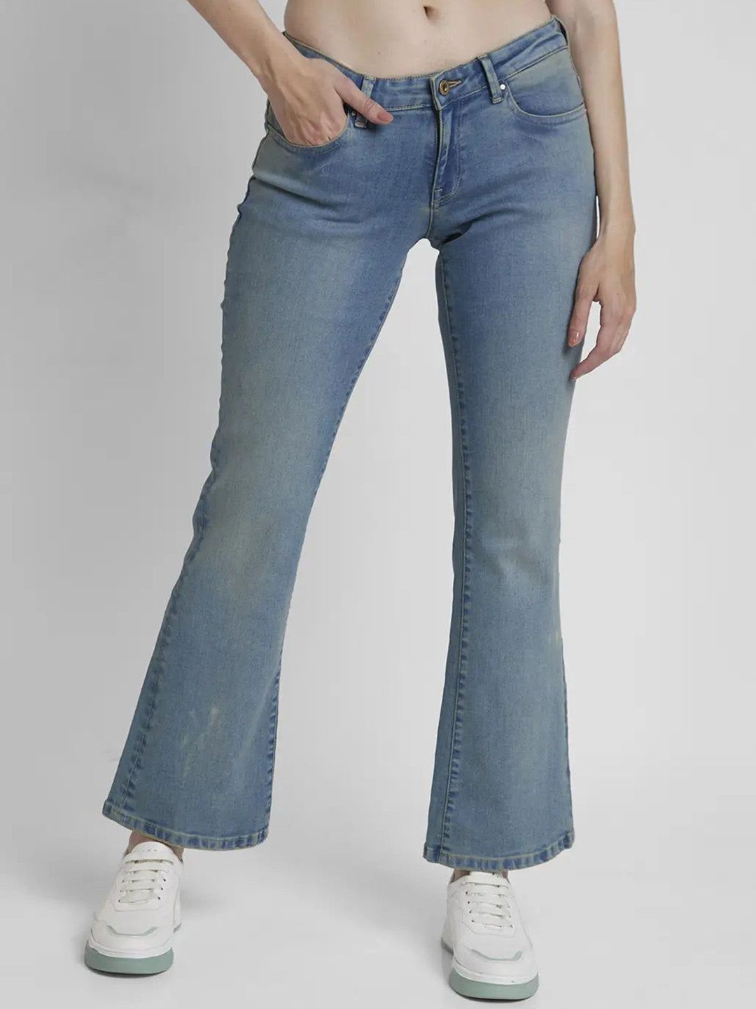 SPYKAR Women Bootcut Low-Rise Low Distress Heavy Fade Stretchable Jeans