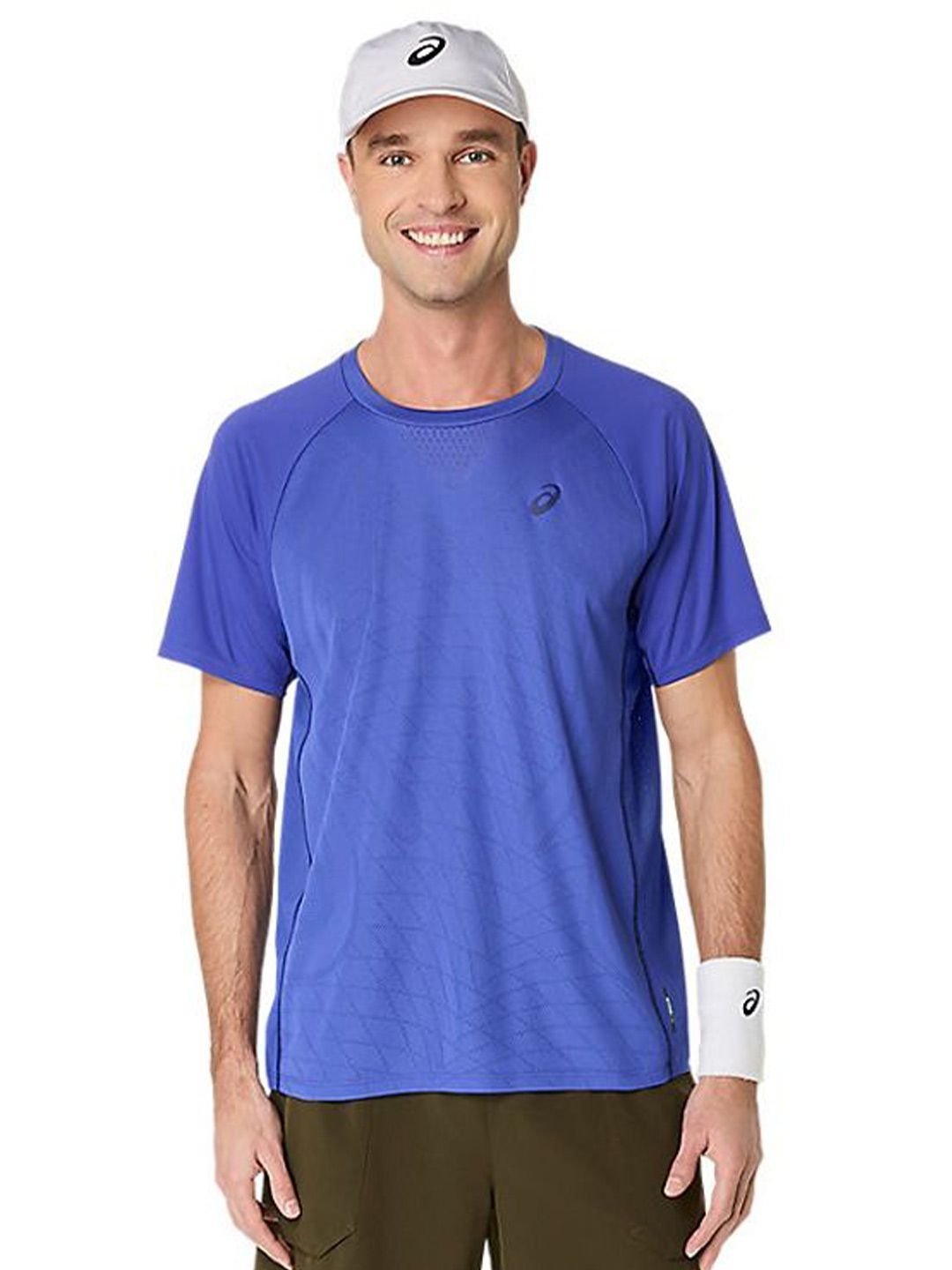 ASICS Men Solid Round Neck Slim Fit T-shirt