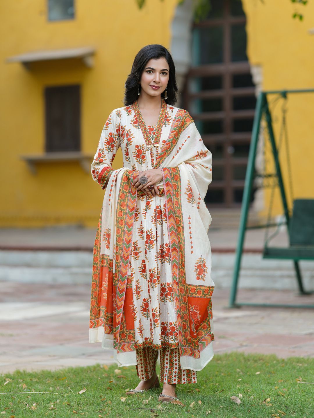 Rain & Rainbow Floral Printed Thread Work Pure Cotton Kurta With Trousers & Dupatta
