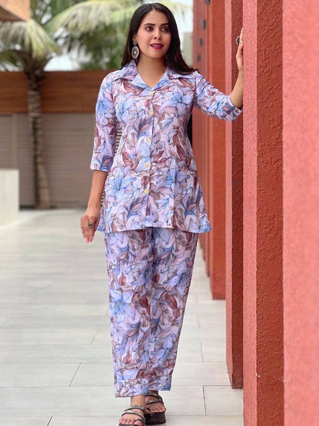 GRISHU COLLECTION Floral Printed V-Neck Pure Cotton Shirt With Trousers