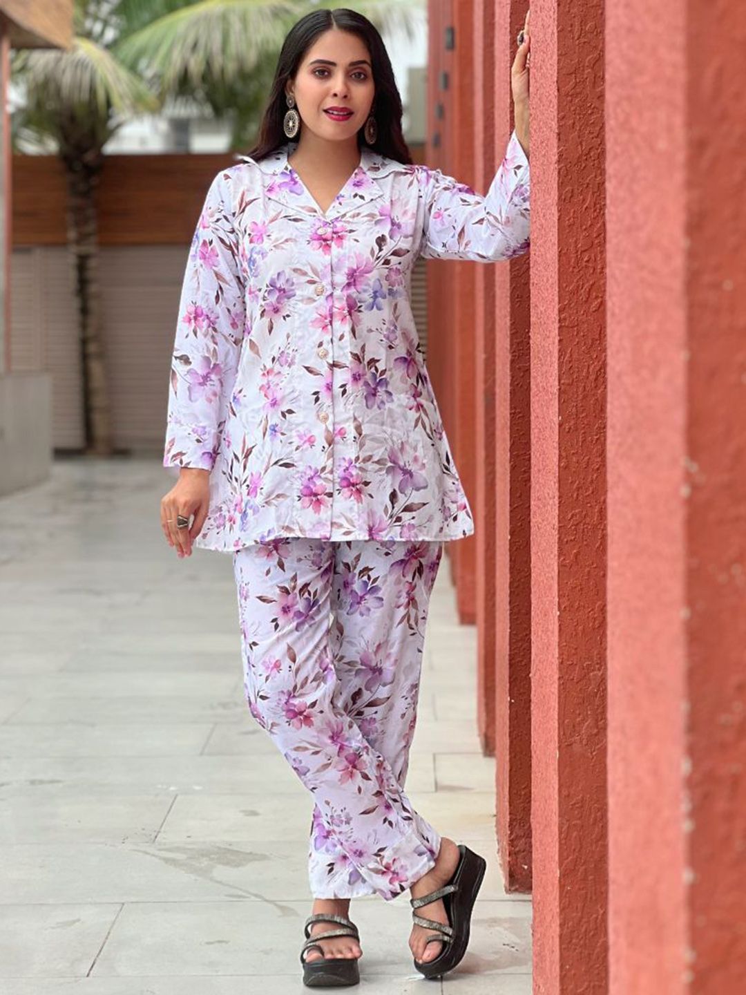 GRISHU COLLECTION Floral Printed V-Neck Pure Cotton Shirt With Trousers