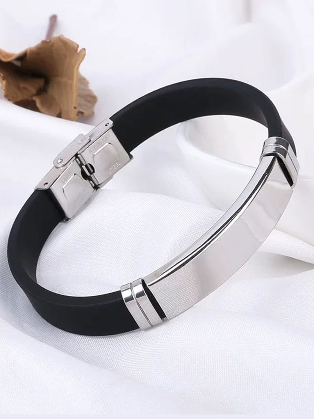 Shree Laxmi Balaji Creations Men Silver-Plated Kada Bracelet