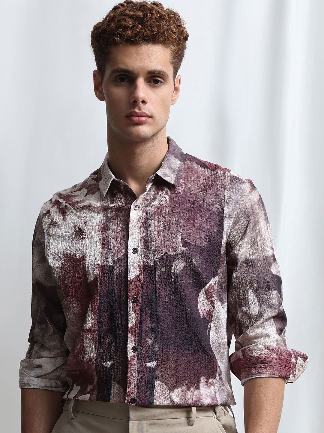 Mufti Men Slim Fit Floral Printed Party Shirt