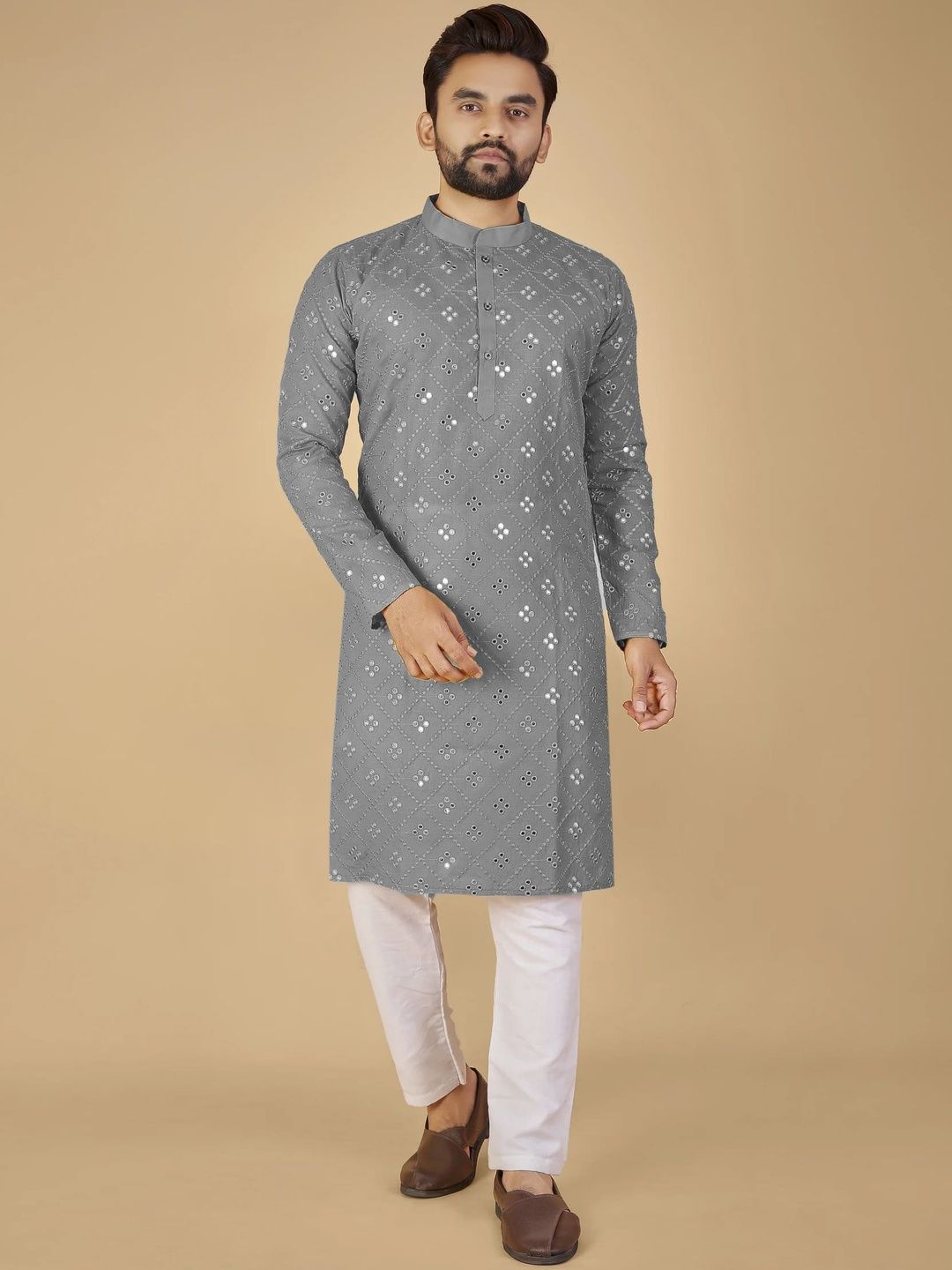 ORIFAB Men Embroidered Regular Kurta With Pyjamas