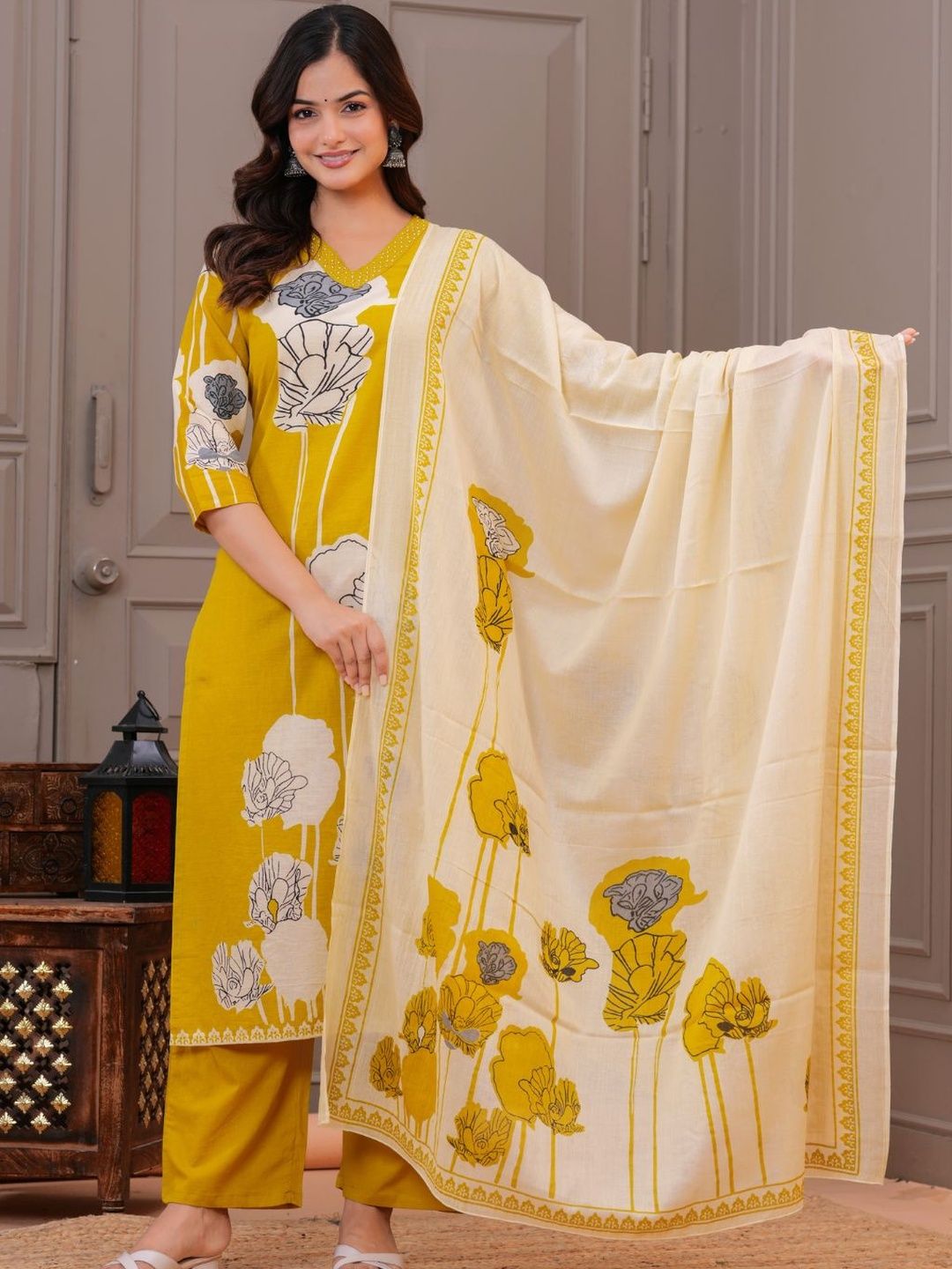 KALINI Women Pure Cotton Printed Kurta Sets With Dupatta