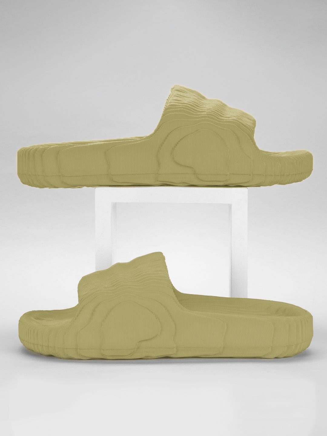 RapidBox Men Striped Sliders