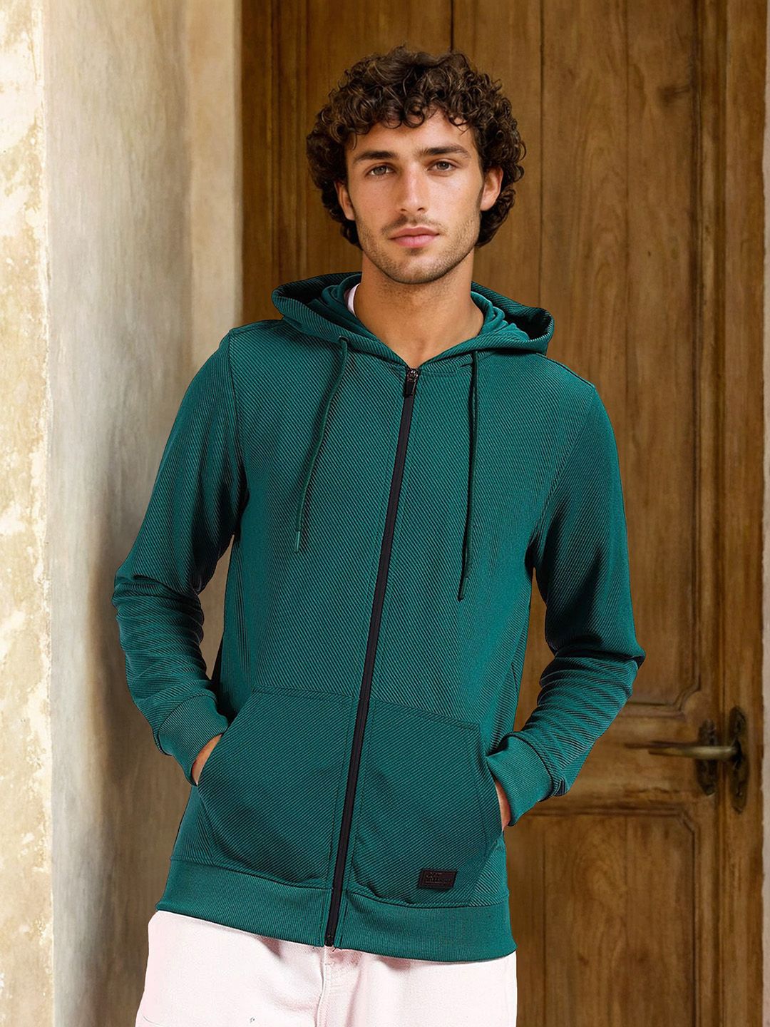 The Indian Garage Co Long Sleeves Hood Zipfront Sweatshirt