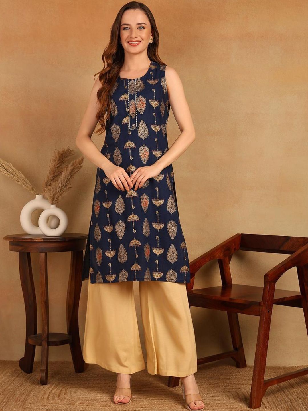 KALINI Women Printed Sleeveless Kurta