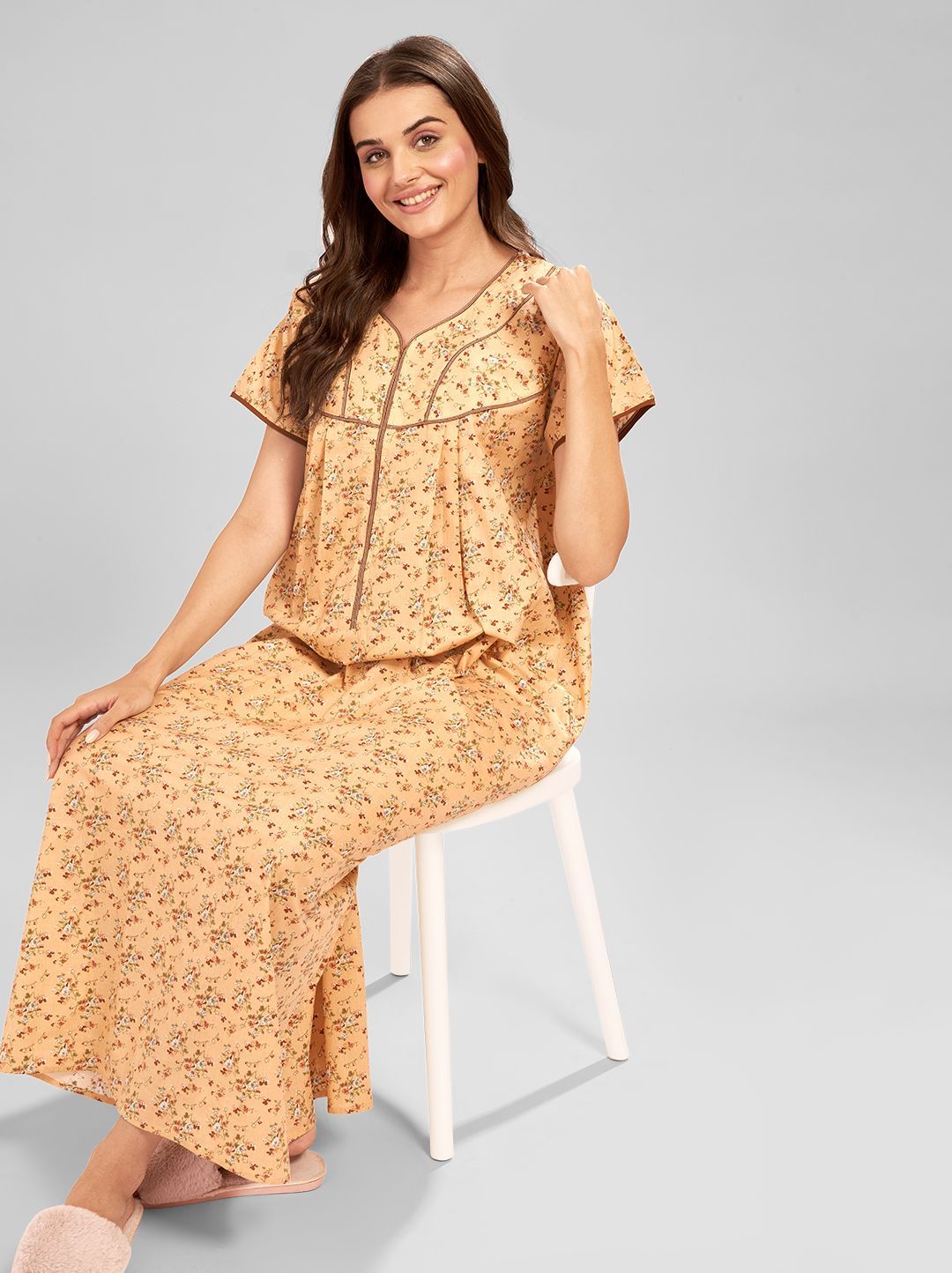 AV2 Women Floral Printed Pure Cotton Maxi Nightdress