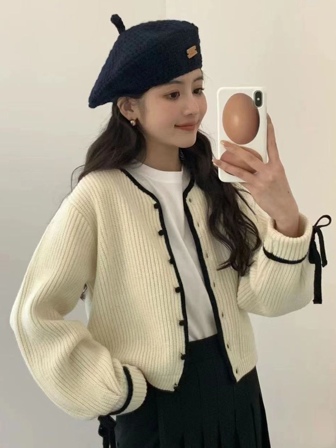 StyleCast Women Ribbed V-Neck Button Detail Cardigan