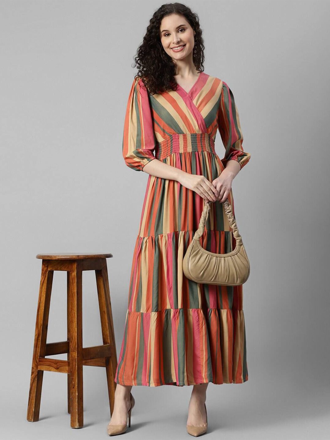 Raiyani Enterprise V-Neck Crepe Anarkali Kurta